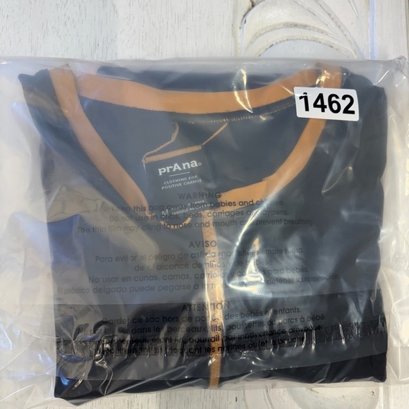 PrAna Long Sleeve McKalya One-Piece Swimsuit Black Pink Mustard Rash Guard M - Picture 9 of 9